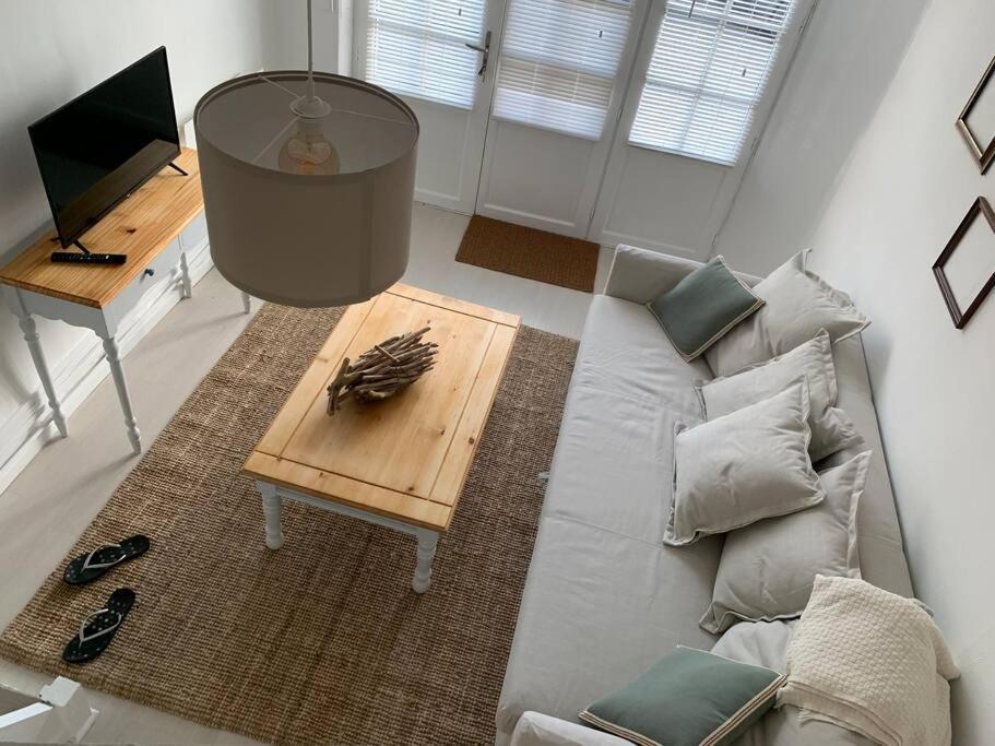 Gite La Petite Maison Guîtres Екстериор снимка