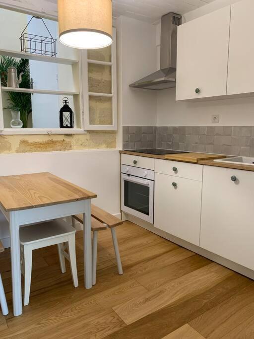 Gite La Petite Maison Guîtres Екстериор снимка